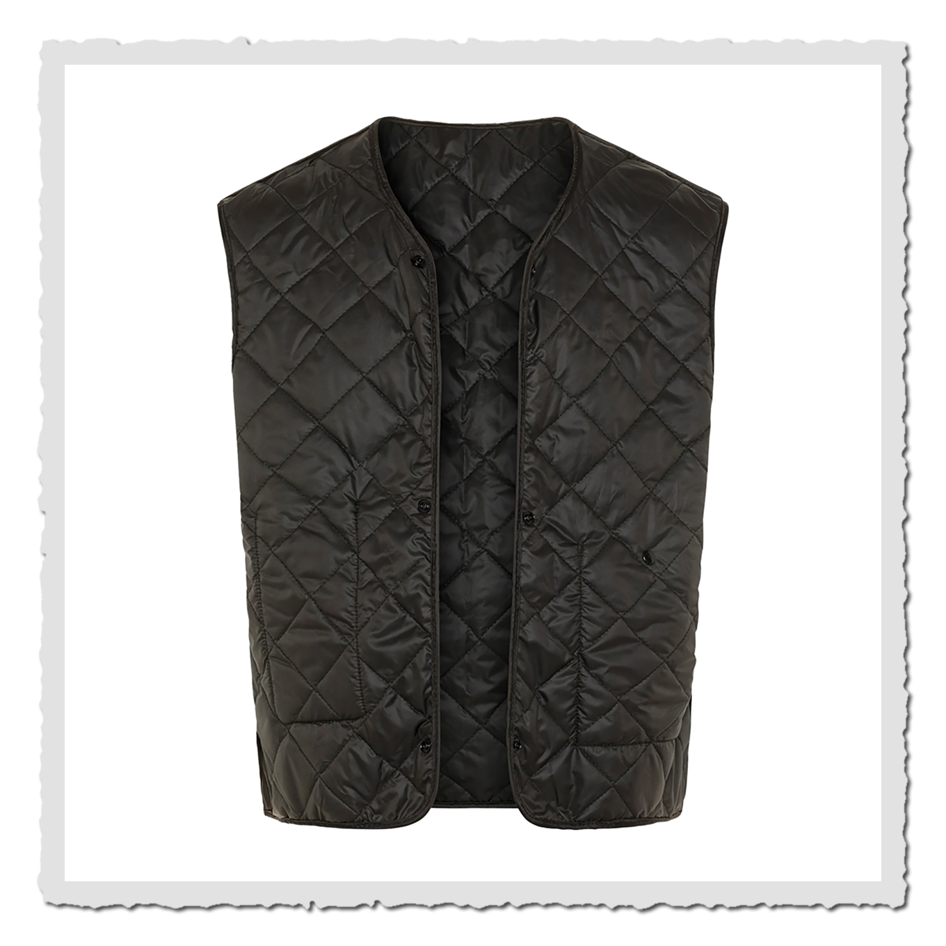 Ärmellose schwarze Innenweste in Frontalansicht auf neutralem hellgrauen Hintergrund.